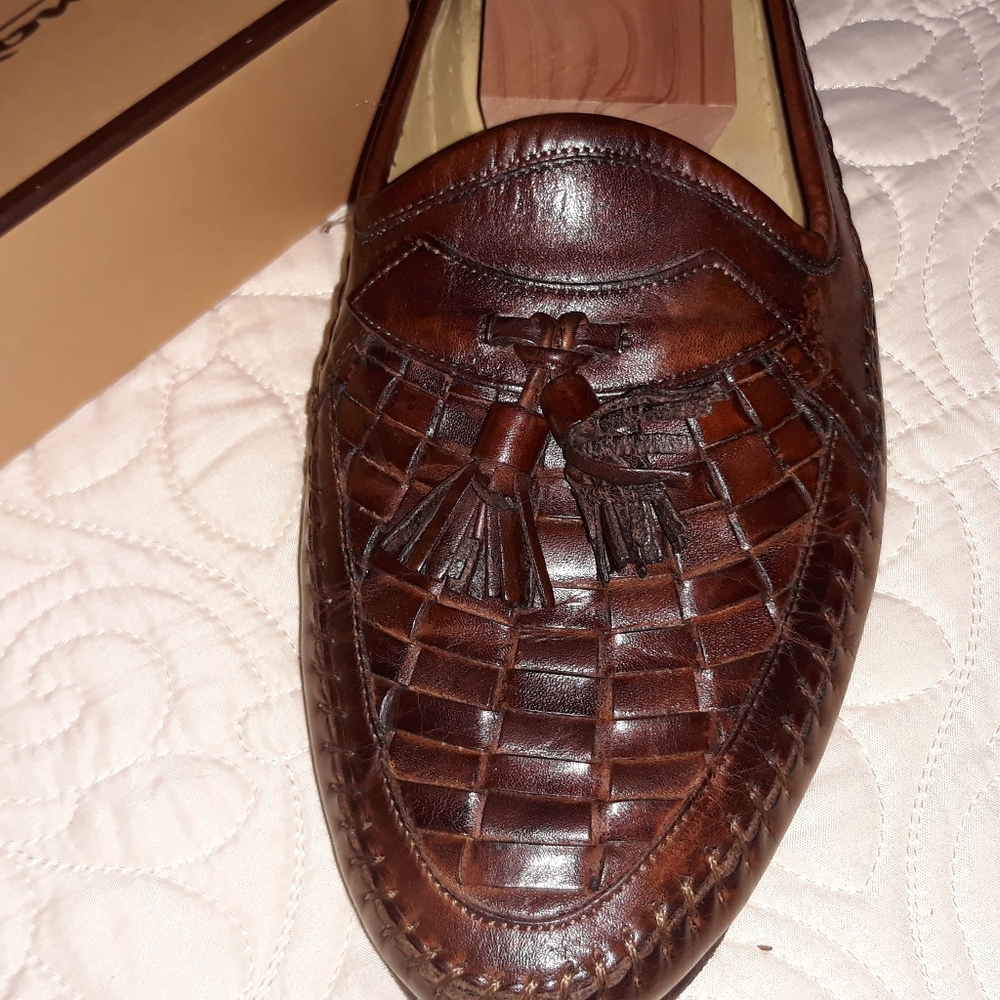 Santoni size 10 d basket weave tassel loafers